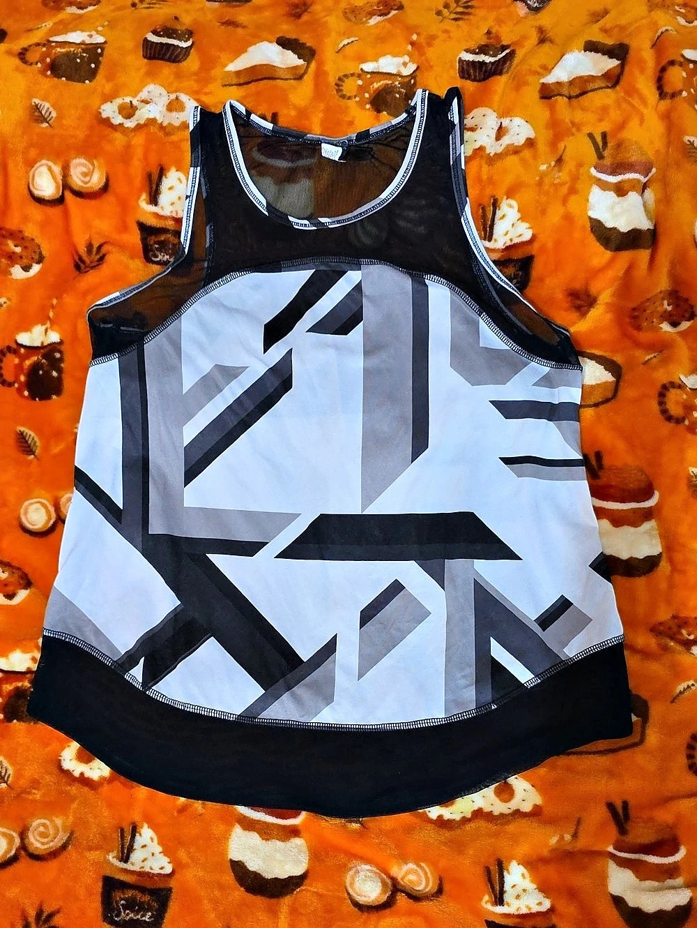 Xersion Geometric Athletic Tank Top Black & White Size Small